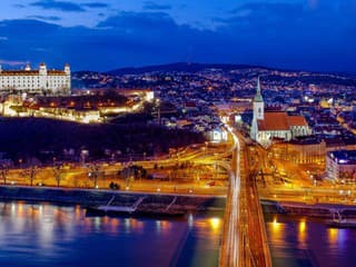 V Bratislave otvorili zrekonštruovanú Galériu poštových známok s unikátnou vianočnou výstavou