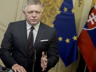 Premiér sa na prezidenta nehnevá, no z jeho veta bol politicky šokovaný