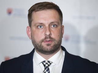 Ministerstvo zdravotníctva podľa ministra Šaška pracuje na sprístupnení liekov na benzínových pumpách