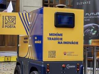 REVOLÚCIA na POŠTE: Už aj na Slovensku bude zásielky doručovať SAMOJAZDIACE autíčko! VIDEO