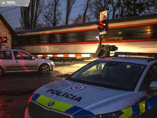 Upozornenie pre vodičov: V Bratislave uzavrú viaceré železničné priecestia, dotkne sa to aj MHD