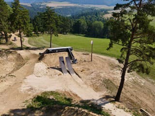 Na Spiši otvorili prvú airbag zónu pre cyklistov: Trailpark Žehra získal podporu kraja VIDEO
