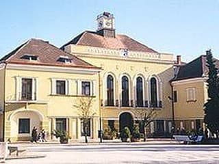 Michalovce ocenili výnimočných mladých: Hudobník, florbalisti a školský parlament získali titul Čin roka 2025