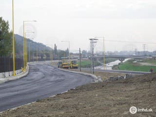 Motoristi v Košiciach sa dočkali: Opravený úsek Južného nábrežia otvorili skôr ako plánovali