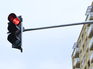 Nitriansky kraj odovzdal do užívania okružnú križovatku pri Lužiankach