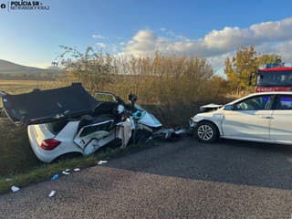 BRUTÁLNA ZRÁŽKA Z auta ostal iba šrot, hlásia až 3 ranených! Mrazivé detaily nešťastia