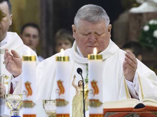 Nitriansky biskup reaguje na útok v Nitre: Vyzýva k úcte a odmietnutiu násilia