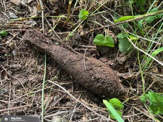 Pyrotechnici našli v Chľabe až 180 kusov funkčnej vojenskej munície z druhej svetovej vojny