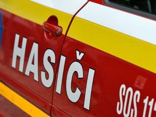 Požiar v Štúrove: Zásobník na asfalt zničil plamene, škoda presiahla pol milióna eur