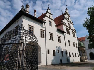 Mesto Levoča verí v návrat a vystavenie busty v Spišskom múzeu