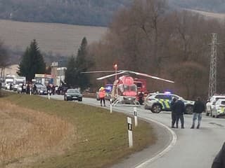 MIMORIADNE nešťastie: Do rieky spadol iba 3-ročný chlapček. Boj o život, zasahuje aj vrtuľník FOTO
