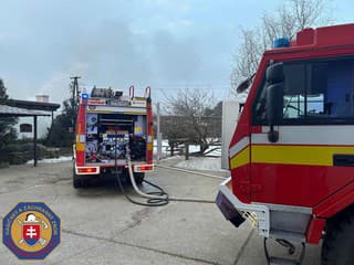 Požiar v rómskej osade v Starej Ľubovni: 42 ľudí prišlo o domov, vyhlásili mimoriadnu situáciu