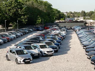 Jazdené vozidlá s istotou: Prečo sa oplatí kúpiť auto v Todos?