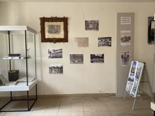 Výstava v Považskej Bystrici: Unikátne obrazy a fotografie ukážu premeny hradu Bystrica