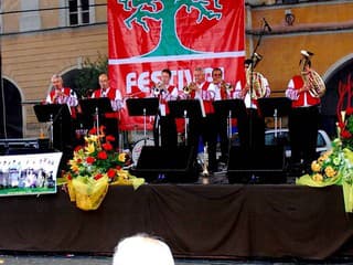 Púchov a Lednické Rovne hostia Oddychovku: 11 dychových hudieb zabojuje o víťazstvo na festivale