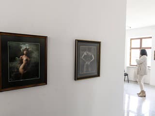 Senica: Záhorská galéria láka na nové diela známych aj mladých umelcov – výstava štartuje už tento týždeň