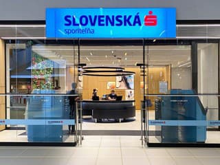 VEĽKÉ ZMENY V BANKÁCH: Poplatky zvyšujú až 2-násobne a zavádzajú nové! PREHĽAD ako to pocítite v peňaženke