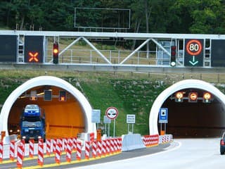 Dôležité uzávery tunelov Žilina a Ovčiarsko na D1: Jesenná údržba ovplyvní dopravu v regióne