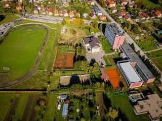 Bývalý areál SOU drevárskeho v Turanoch predaný: Žilinský kraj získal 650-tisíc eur po rokoch neúspechov