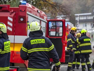 Hasiči v Žilinskom kraji mali rušný týždeň: 81 výjazdov, najčastejšie technická pomoc a nehody