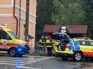 DRÁMA pred hasičskou stanicou: Vyslali sanitky, začal sa náročný boj o život! Mrazivé SVEDECTVO a FOTO