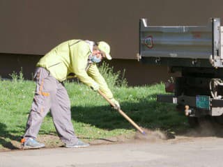 Ružomberok spustil veľké jarné čistenie ulíc: Prvé obmedzenia už dnes