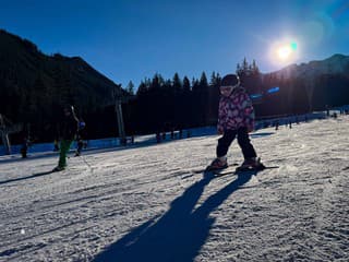 Liptov láka počas jarných prázdnin: Výborné lyžovanie, kúpanie aj tipy na výlety