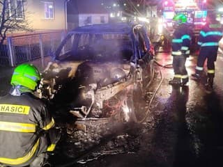 Nočný útok v Žiline: Úmyselné požiare áut spôsobili škody za 10 000 eur