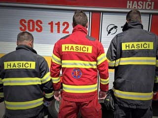 Požiar v domove seniorov vo Varíne: Štyria obyvatelia sa nadýchali splodín, zasahovali hasiči