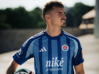 Štvorročný kontrakt pre bývalého kapitána repre: Slovan predstavil novú posilu do zálohy