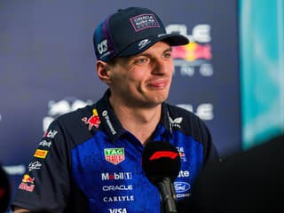 Špekuláciám je koniec: Verstappen definitívne rozhodol o svojej budúcnosti