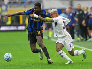 VIDEO Obrovská dráma na ihrisku majstra: Súboj Interu s Fiorentinou rozhodla penalta z 97. minúty