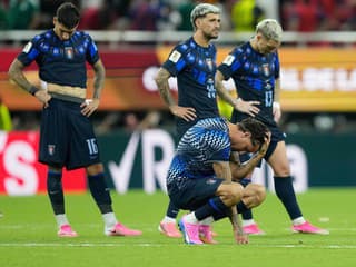 MS VO FUTBALE 2026 Akoby toho nemali dosť: Zdrvený Uruguaj pocítil komplikácie aj pri odchode z MS