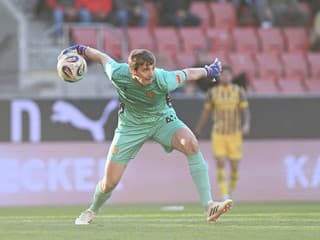 Prvá letná posila na Tehelnom poli: Slovan ulovil brankársku hviezdu od svojho veľkého rivala