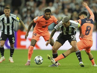 Hrdina Rashford vystrelil Barcelone výhru na pôde Newcastle, kanonáda vo Frankfurte