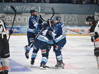 VIDEO Pod Zoborom sa prekvapenie nekoná! Rozhodujúci zápas ovládla Nitra a postupuje do semifinále