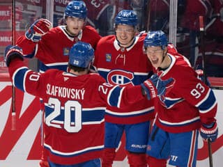 VIDEO Pastva pre oči! Slafkovského krásny gól a bodová žatva, darilo sa aj Černákovi, Nemec na tribúne