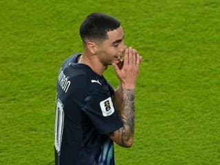 MS VO FUTBALE 2026 Neudržal nervy a naložil Infantinovi: Vulgárny komentátor na šampionáte skončil