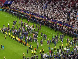 Temná noc po futbalovom sviatku: Finále LM spustilo vo Francúzsku nekontrolovateľný chaos