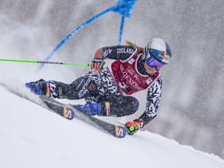 Kanadský sneh patrí Robinsonovej: Vedie po 1. kole, Jančová podala lepší výkon ako v Söldene