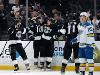 VIDEO V akcii bol aj Dvorský, dychberúca gólová kanonáda v Denveri, MacKinnon kraľuje strelcom