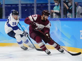 Žiadny hokej s Rusmi, kým nevypadnú z Ukrajiny: Lotyšský reprezentant poslal tvrdý odkaz vedeniu NHL
