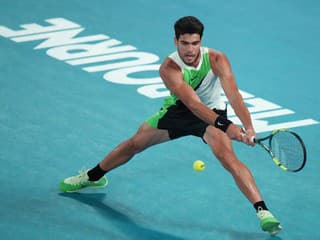 VIDEO Alcaraz umlčal austrálske publikum: Učebnicový tenis a dokonalý odkaz všetkým súperom