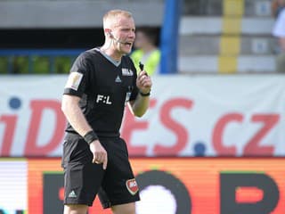 Najväčší škandál českého futbalu: Obvinený rozhodca sa priznal ku korupcii