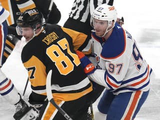 VIDEO Hŕstka šlágrov, stačilo si vybrať: Crosby a McDavid bavili NHL vo vzájomnom súboji