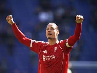 Dúbravka čelil kanonáde súpera, Van Dijk zariadil triumf Liverpoolu v Merseyside derby