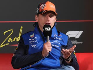 Špekuláciám je koniec: Verstappen definitívne rozhodol o svojej budúcnosti