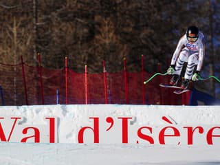 FOTO Poriadna divočina v zjazde žien: Víťazku provizórne diskvalifikovali, toto je dôvod