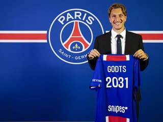 Nič nebráni odchodu hviezdneho Barcolu: PSG získalo do tímu talentovaného krídelníka