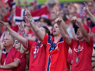 MS VO FUTBALE 2026 Celá krajina žije futbalom: Nórsky parlament ukázal, že miluje tamojšiu reprezentáciu
